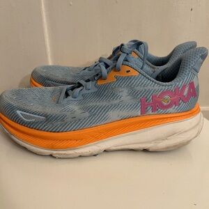 Hoka Clifton 9 women’s running shoes. Size 10.